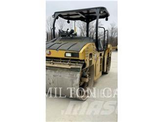 CAT CB13 Tandem Valser