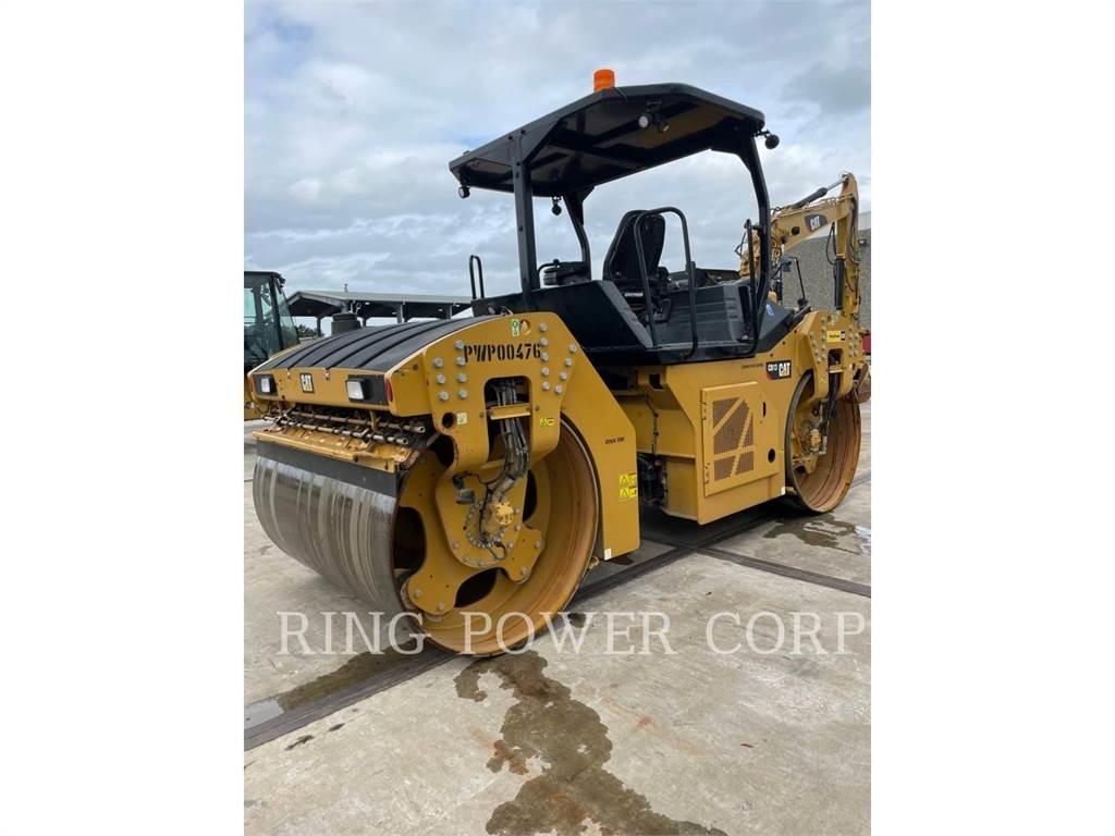 CAT CB13 Tandem Valser