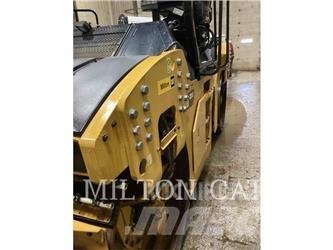 CAT CB13 Tandem Valser