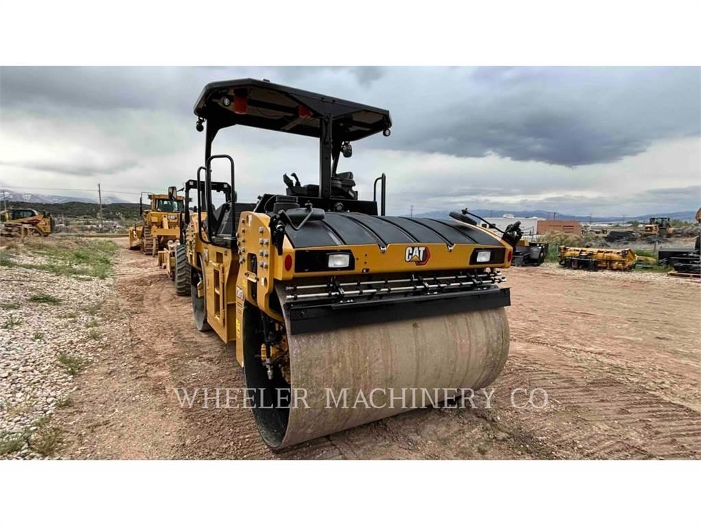CAT CB13 Tandem Valser