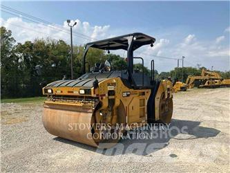 CAT CB13 Tandem Valser