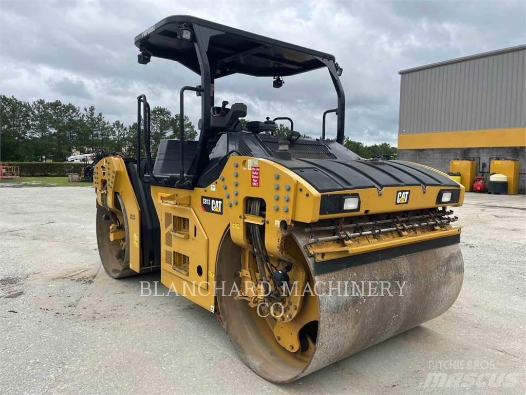 CAT CB13 Tandem Valser