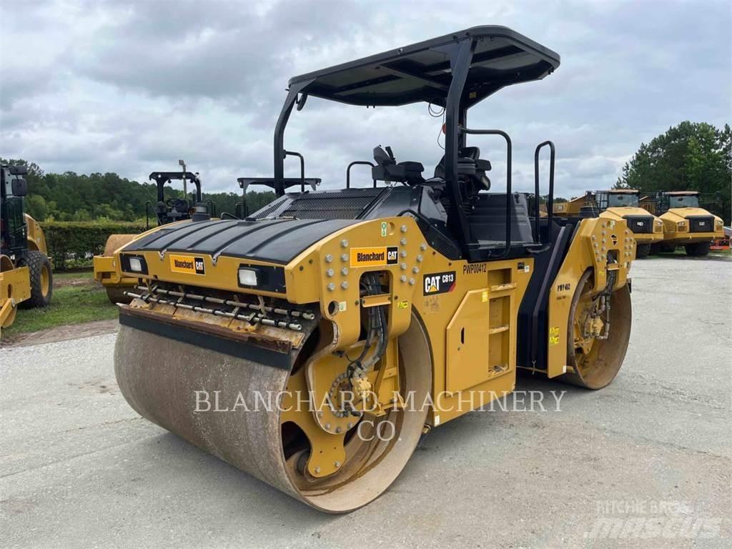 CAT CB13 Tandem Valser