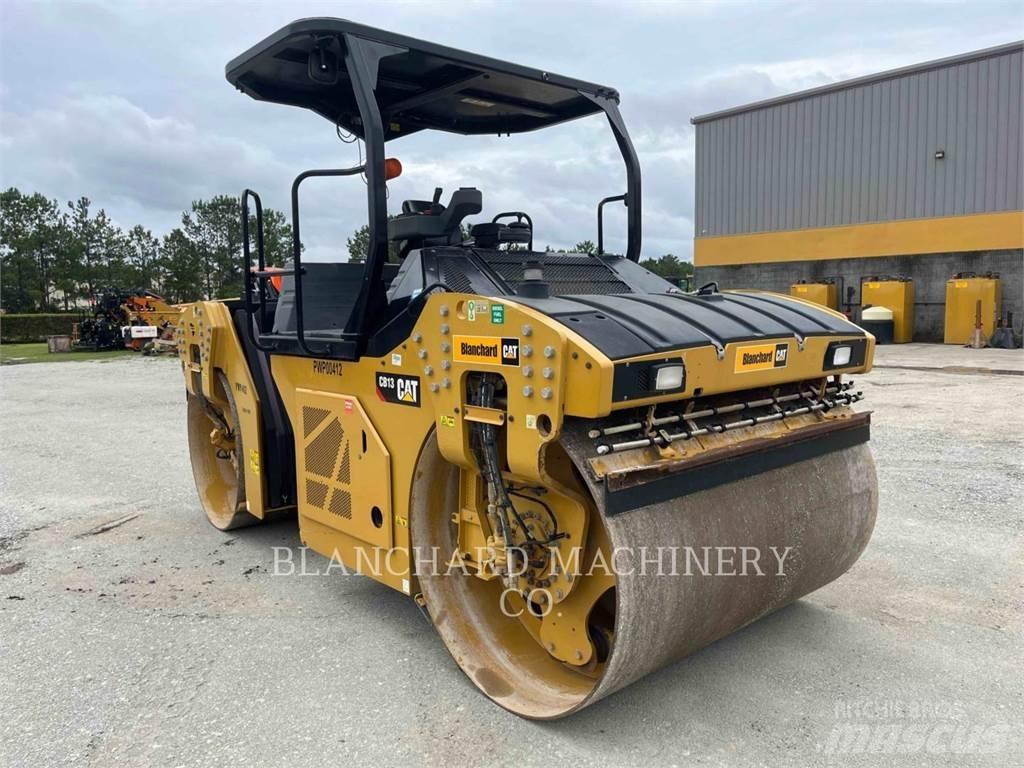 CAT CB13 Tandem Valser
