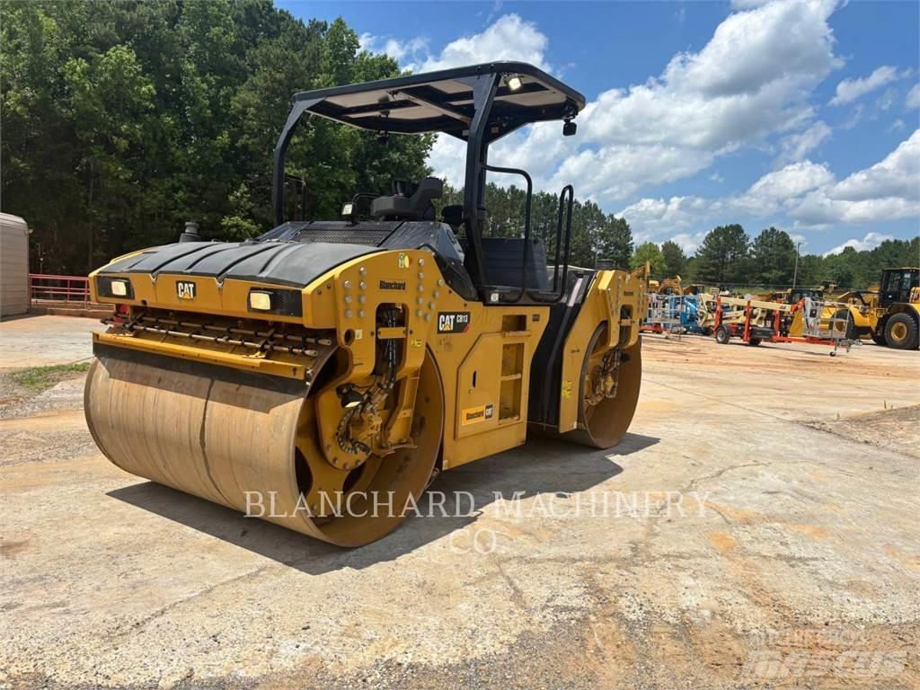 CAT CB13 Tandem Valser