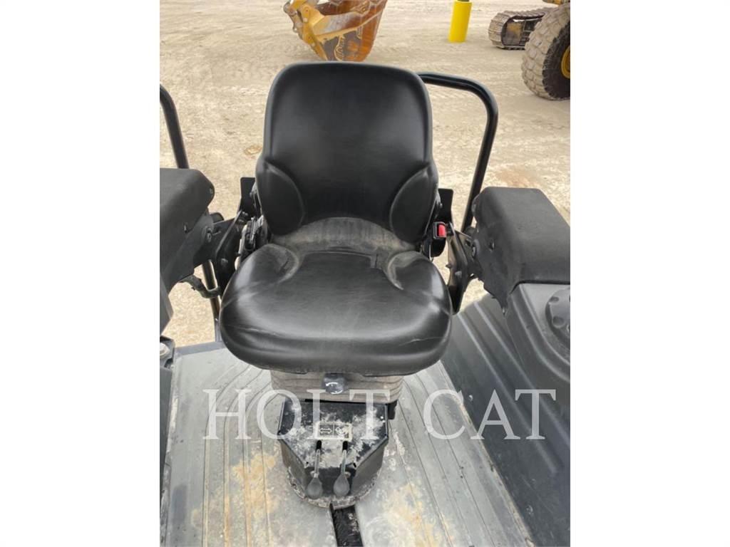 CAT CB13 Valsetog