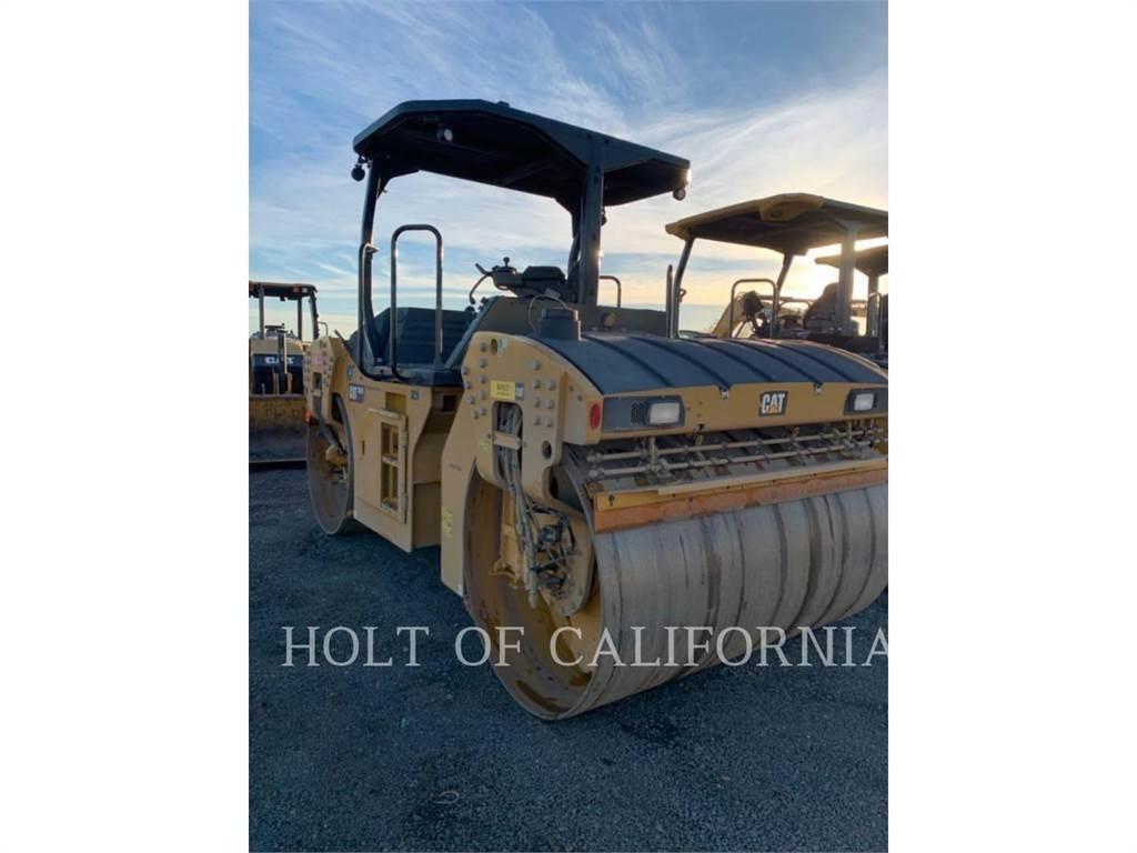 CAT CB13 Tandem Valser