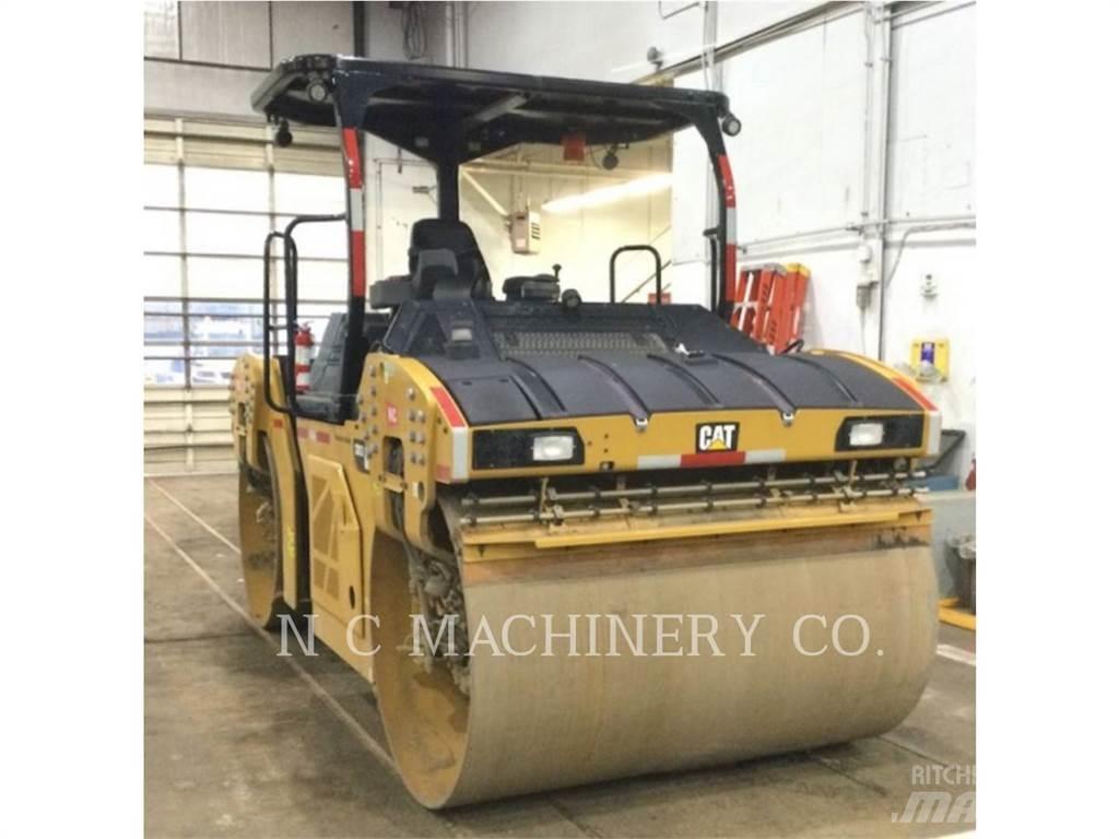 CAT CB13 Asfaltutleggere