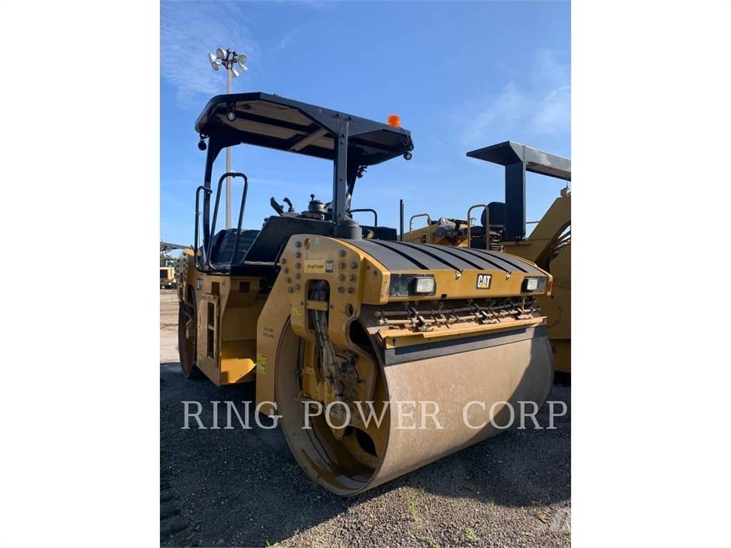 CAT CB13 OSC Tandem Valser