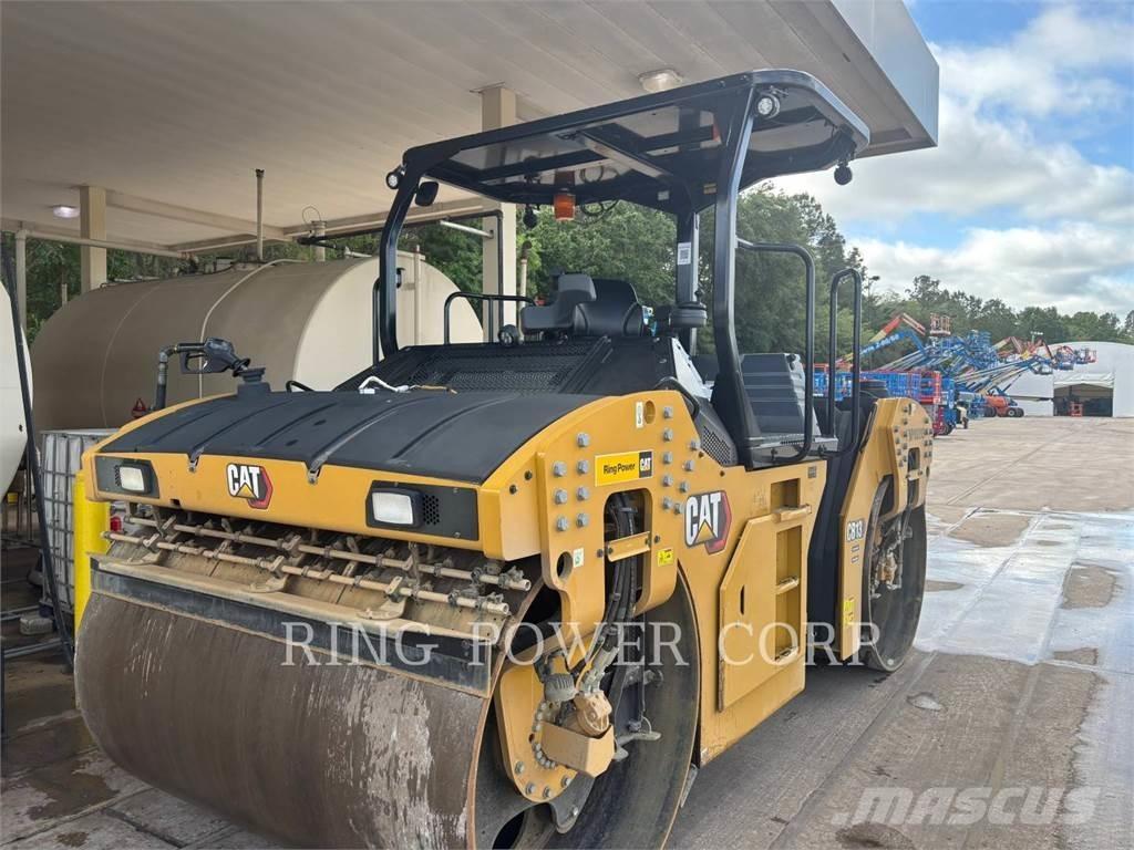 CAT CB13 OSC Tandem Valser
