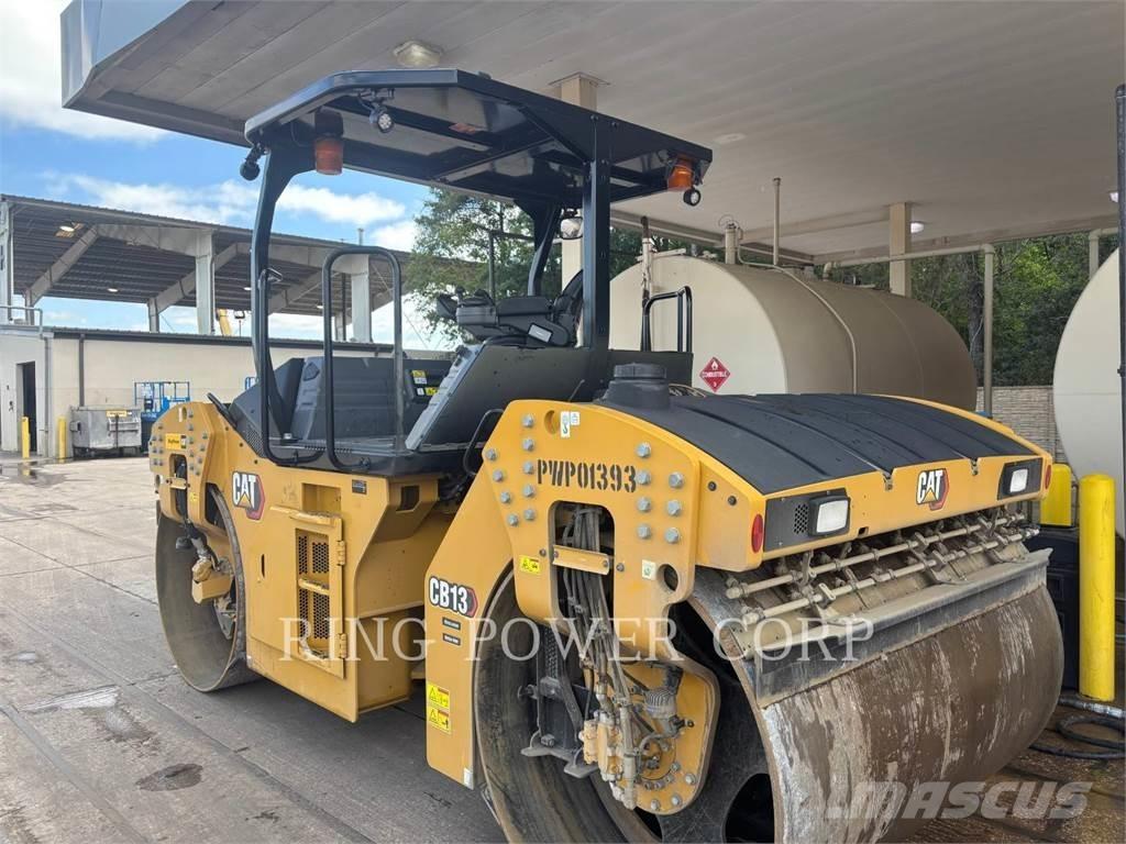 CAT CB13 OSC Tandem Valser
