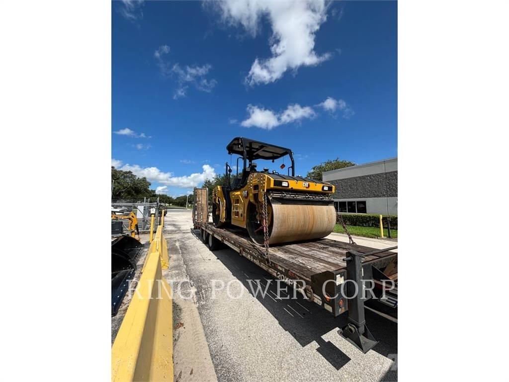 CAT CB13 OSC Tandem Valser