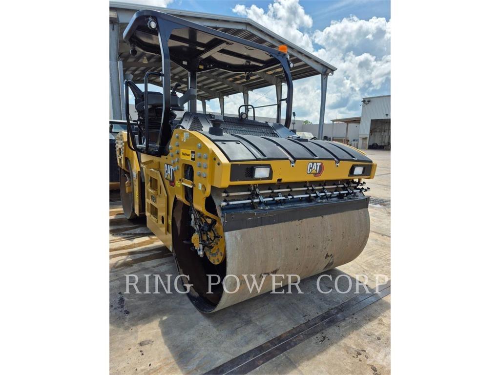 CAT CB13 OSC Tandem Valser