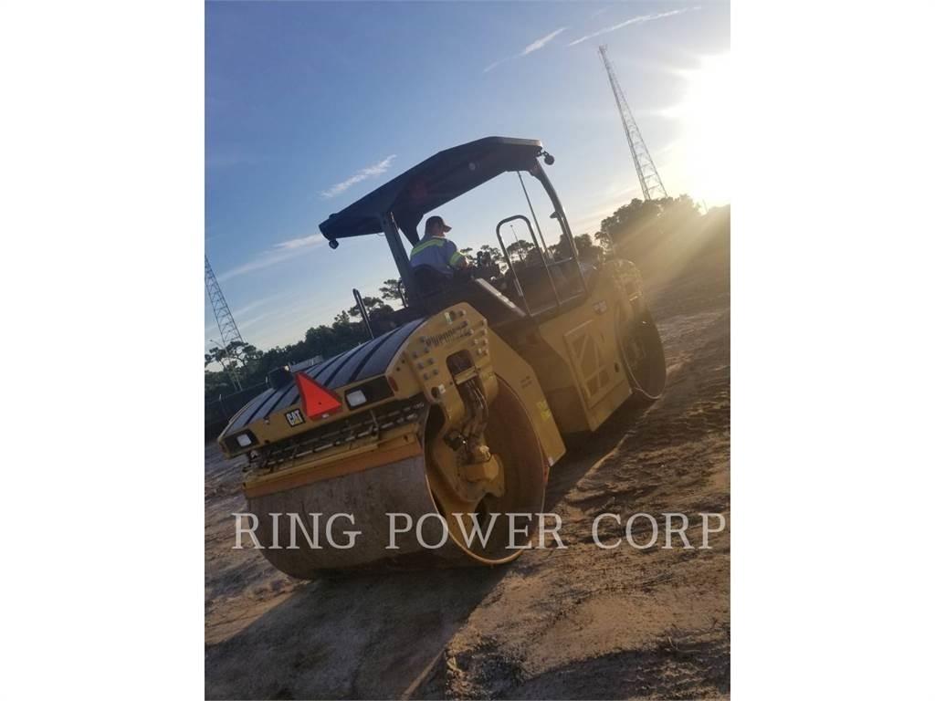 CAT CB13 OSC Tandem Valser