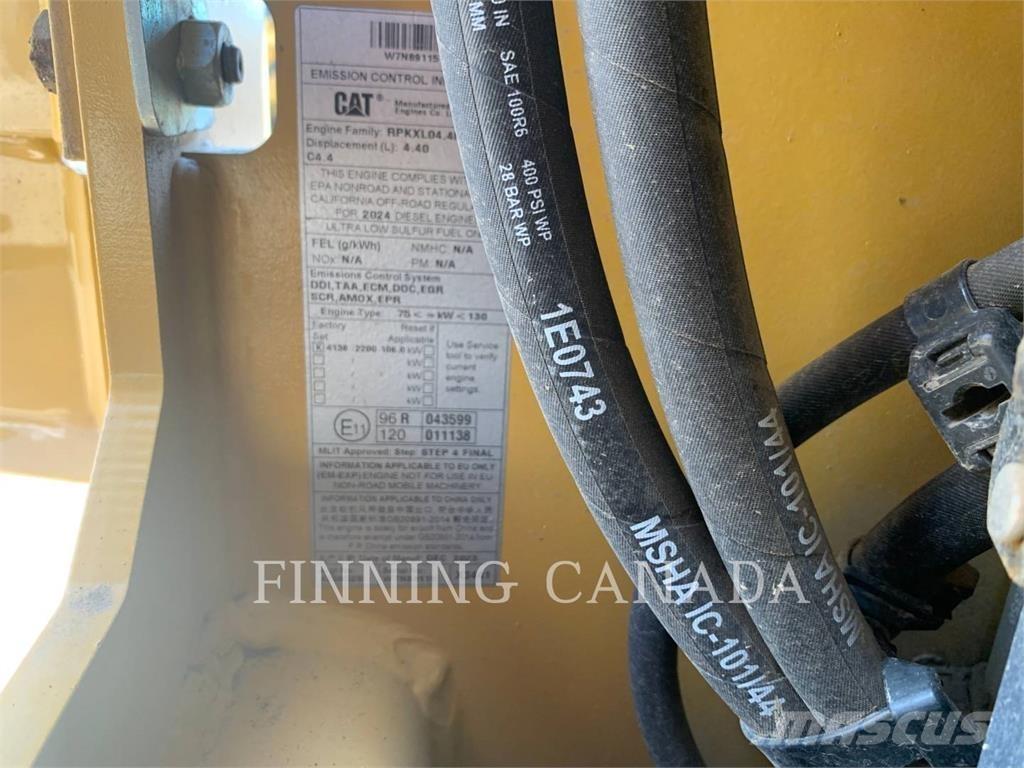 CAT CB15 Tandem Valser