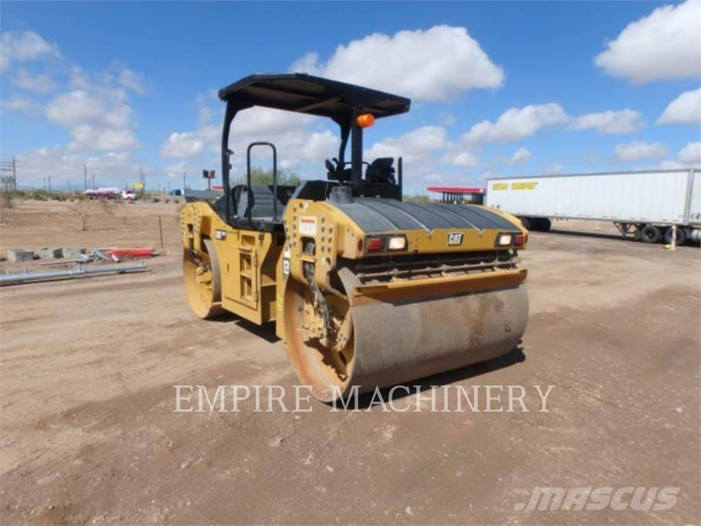 CAT CB15 Tandem Valser