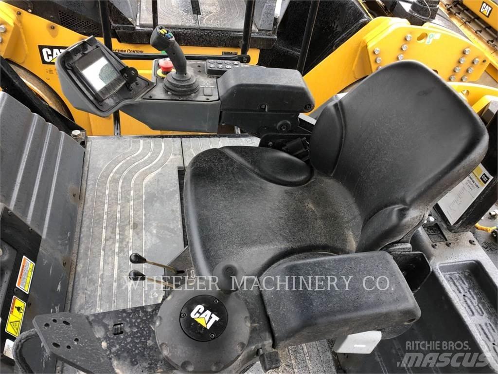 CAT CB15 Tandem Valser