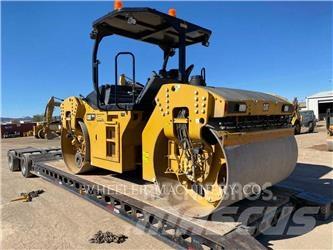 CAT CB15 CW Tandem Valser