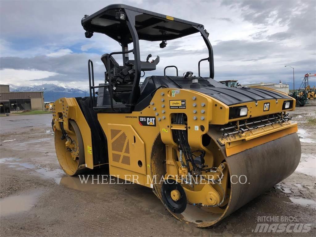 CAT CB15 CW Tandem Valser
