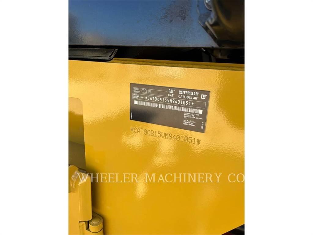 CAT CB15 CW VV Tandem Valser