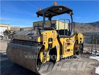 CAT CB15 CW VV Tandem Valser