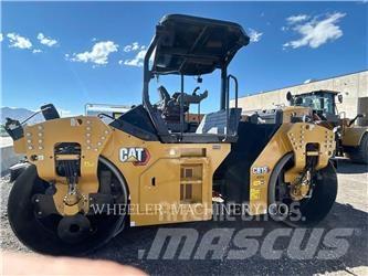 CAT CB15 CW VV Tandem Valser