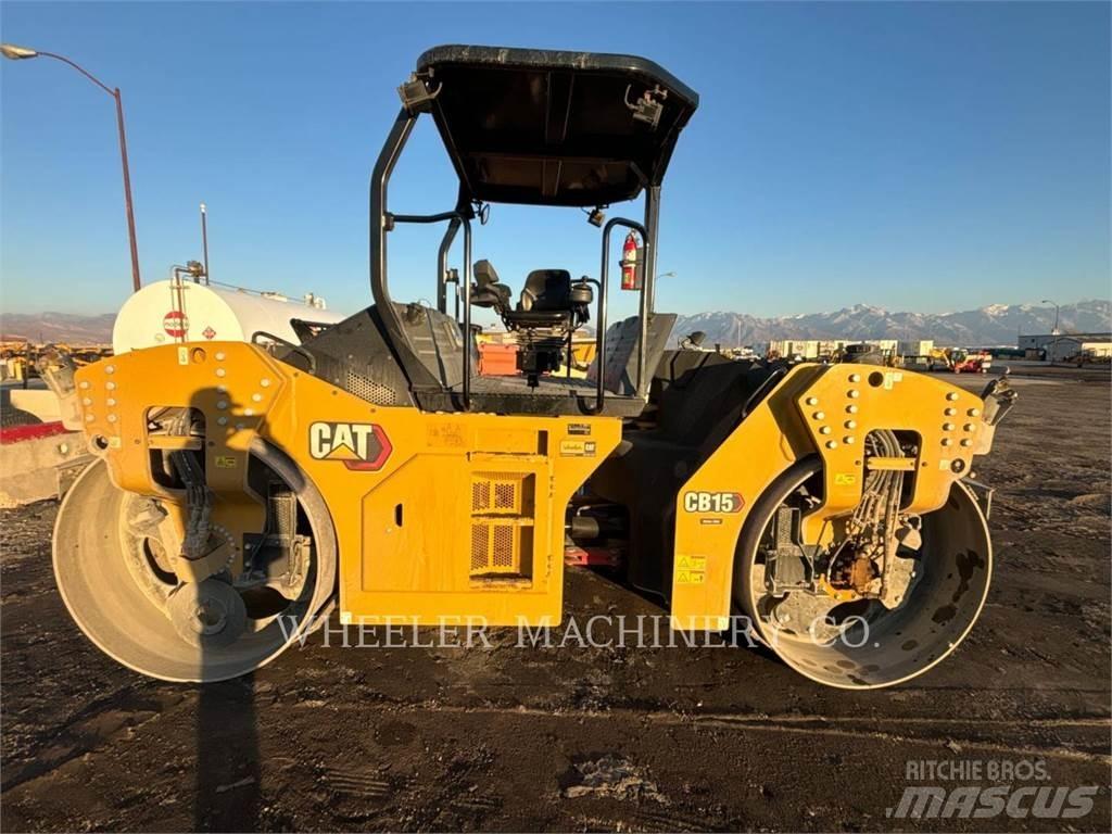 CAT CB15 CW VV Tandem Valser