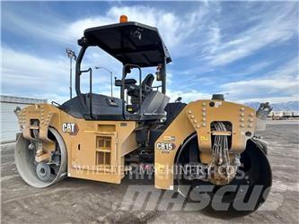 CAT CB15 CW VV Tandem Valser