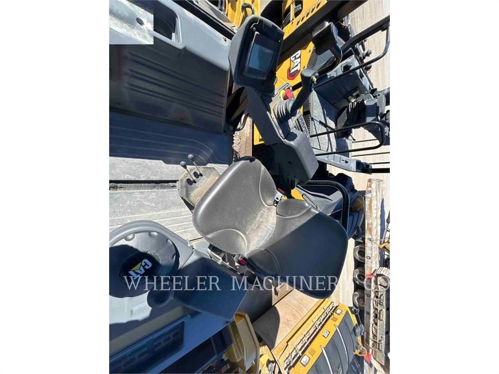 CAT CB15 CW VV Tandem Valser