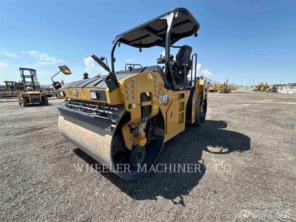 CAT CB15 CW VV Tandem Valser