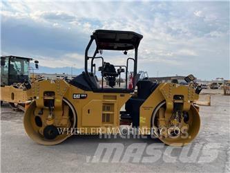 CAT CB15 CW VV Tandem Valser