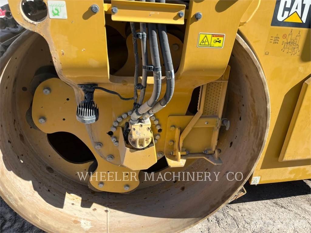 CAT CB15 VV Tandem Valser