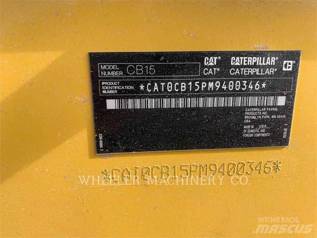 CAT CB15 VV Tandem Valser