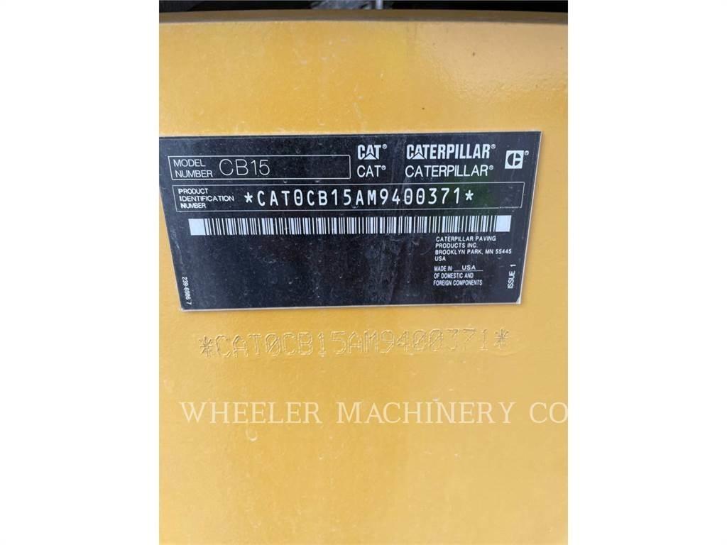 CAT CB15 VV Tandem Valser
