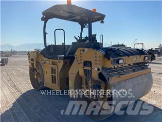 CAT CB15 VV Tandem Valser