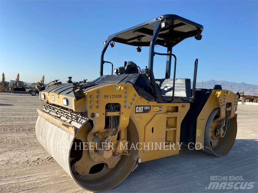 CAT CB15 VV Tandem Valser