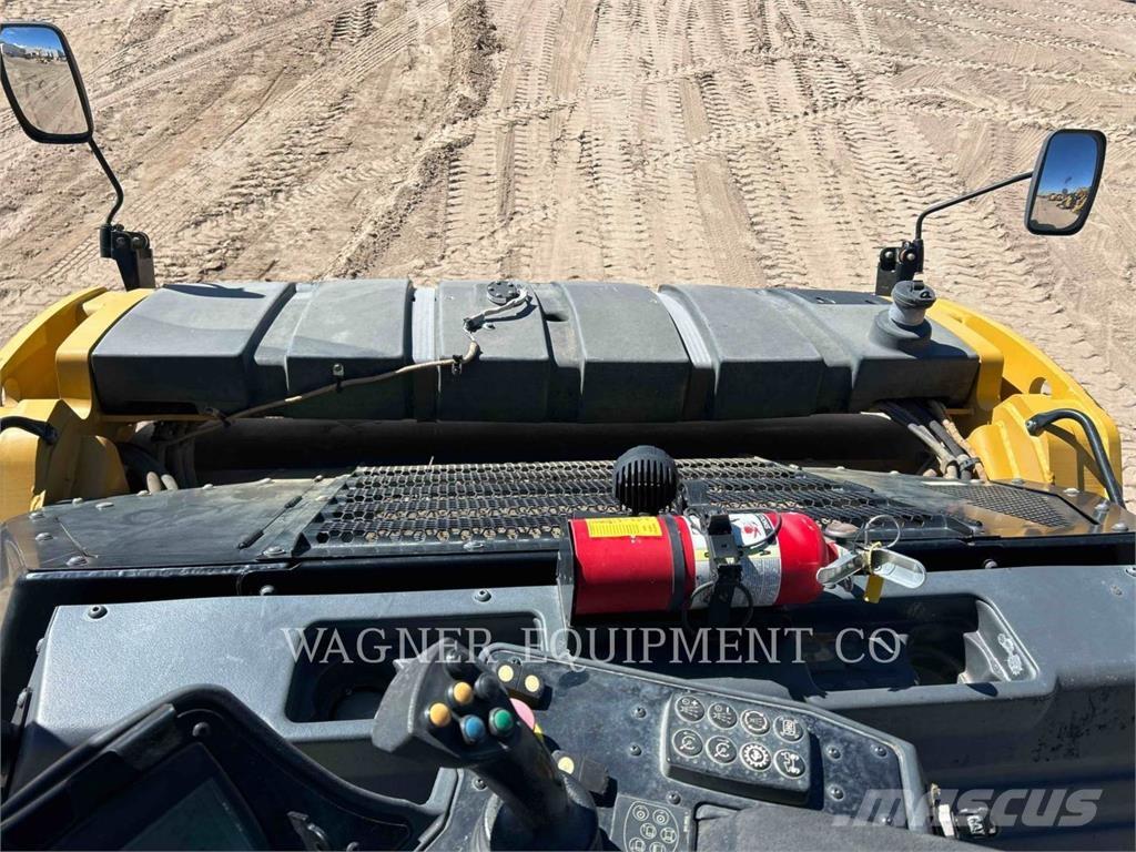 CAT CB16 Asfaltutleggere