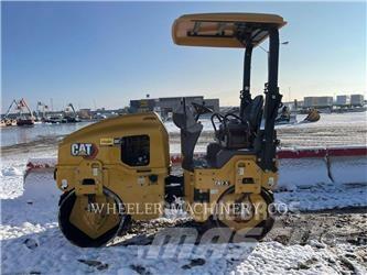 CAT CB2.5 Tandem Valser