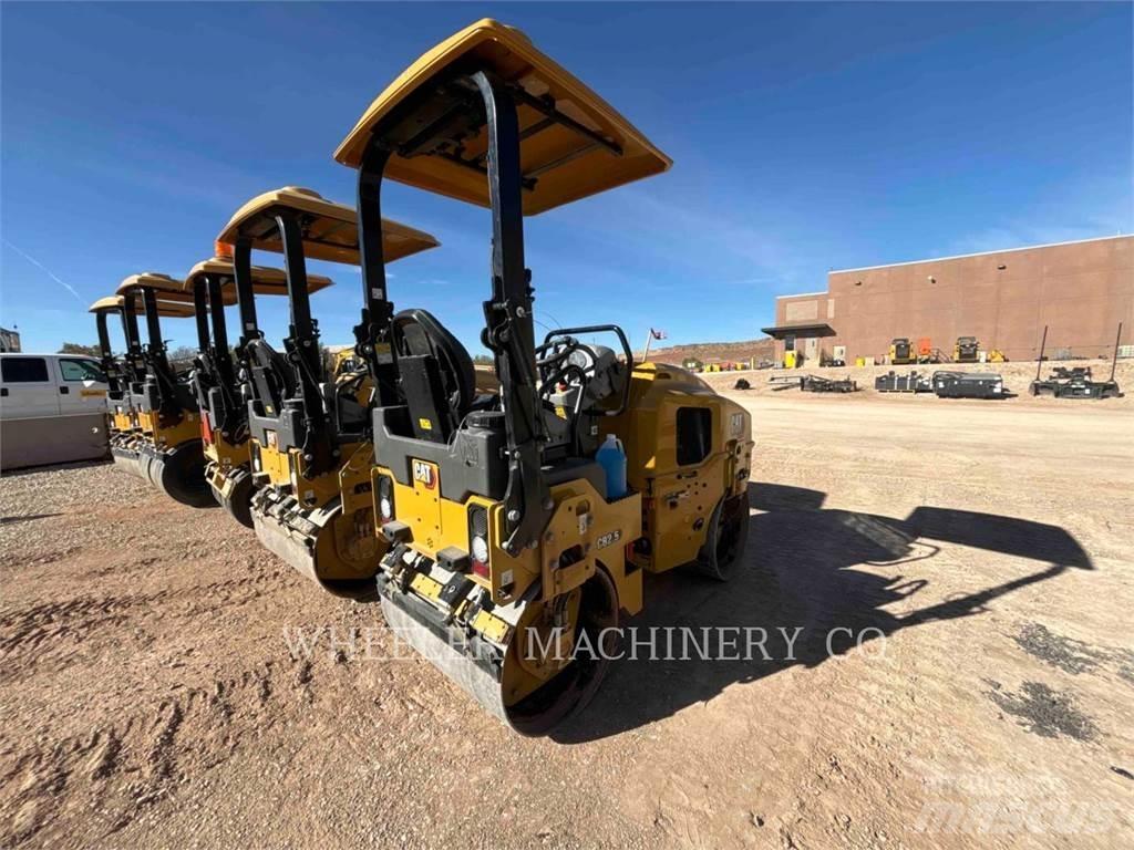 CAT CB2.5 Tandem Valser