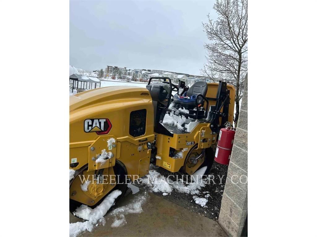 CAT CB2.5 Tandem Valser