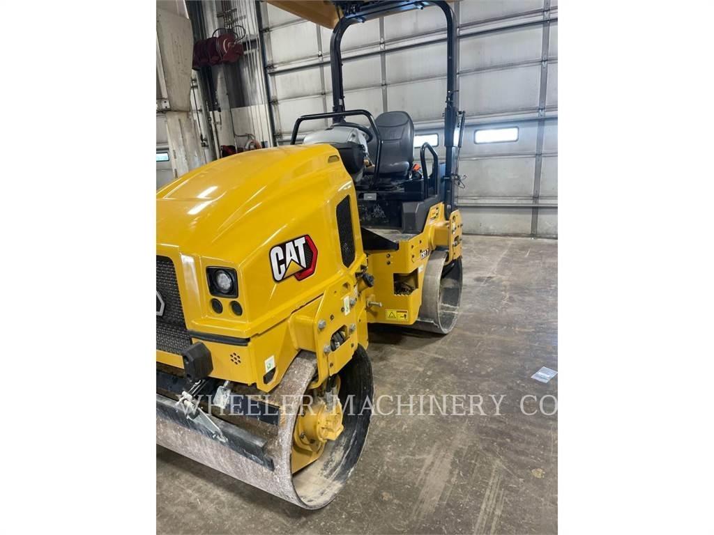 CAT CB2.7 Tandem Valser
