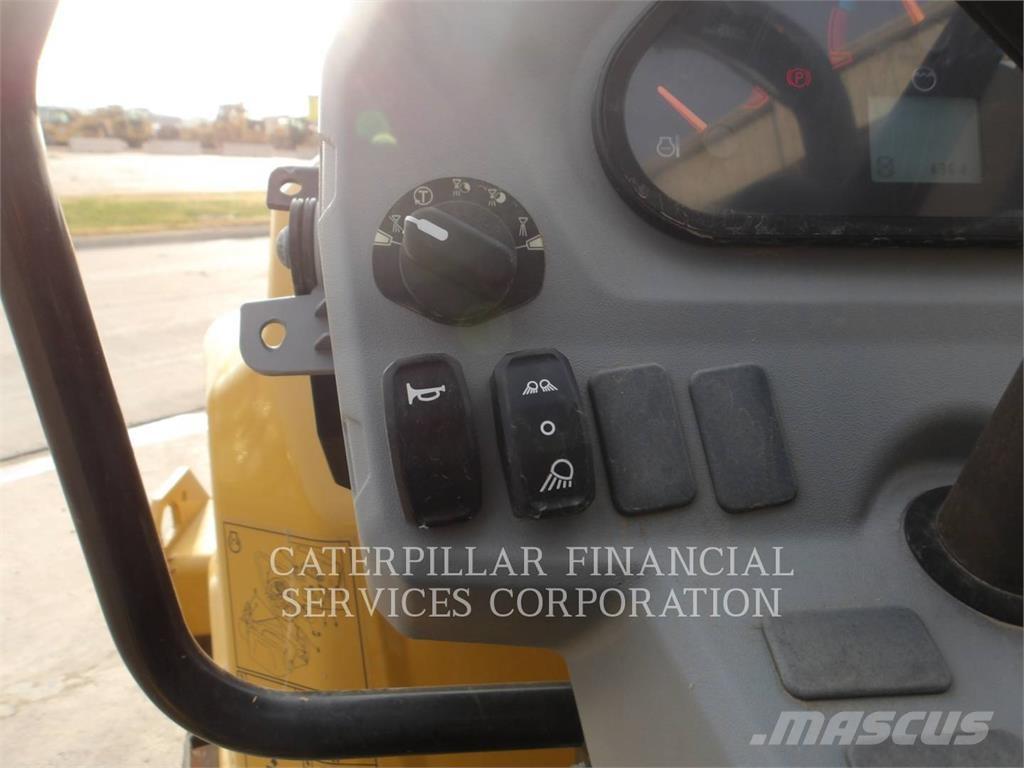 CAT CB2.7-03 Tandem Valser