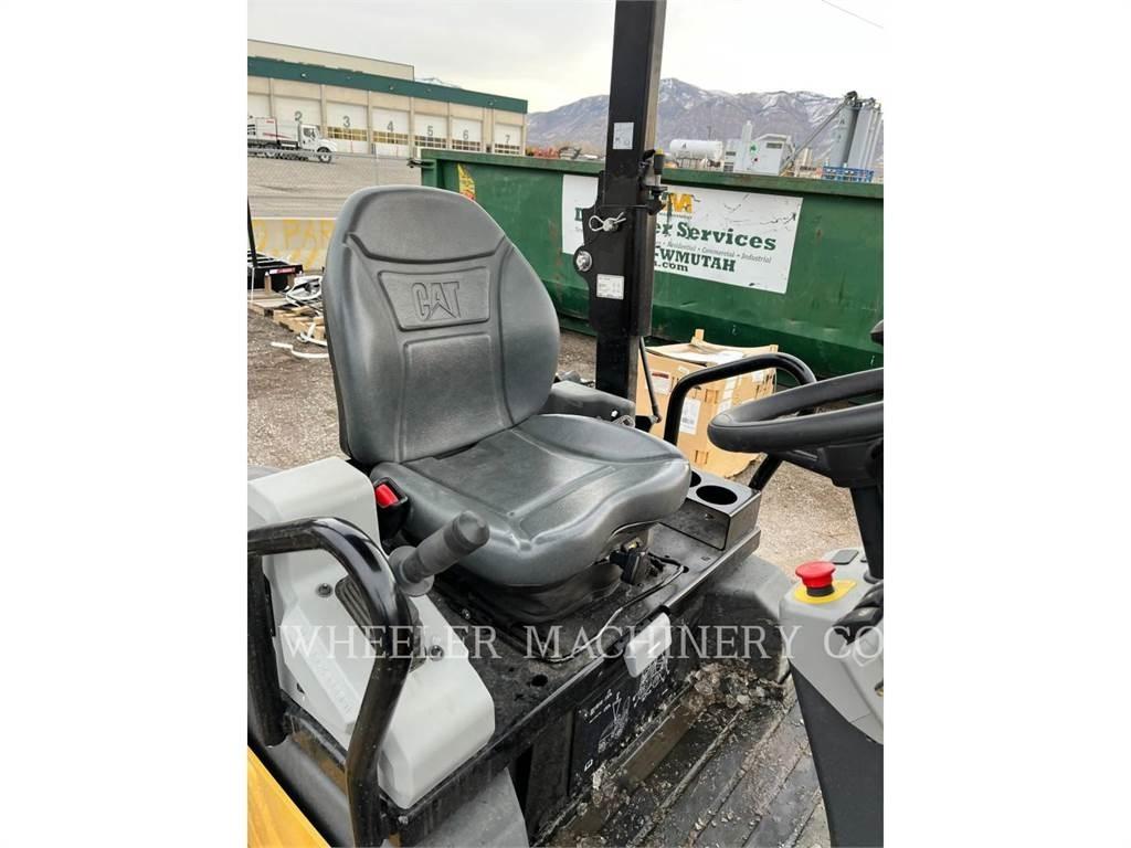 CAT CB2.7 GC Tandem Valser