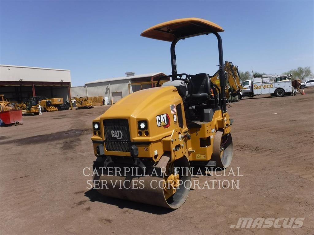 CAT CB2.703 Tandem Valser