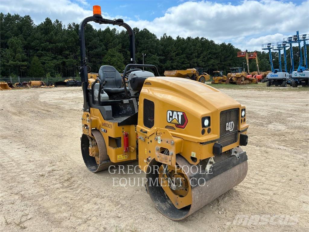 CAT CB2.703 Tandem Valser