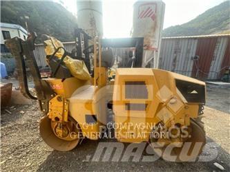 CAT CB22 Tandem Valser