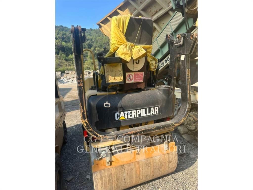 CAT CB22 Tandem Valser