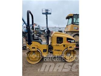 CAT CB24B Tandem Valser