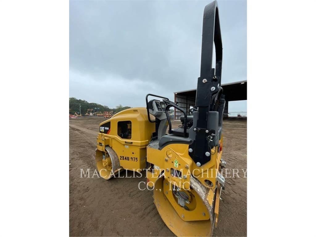CAT CB24B Tandem Valser