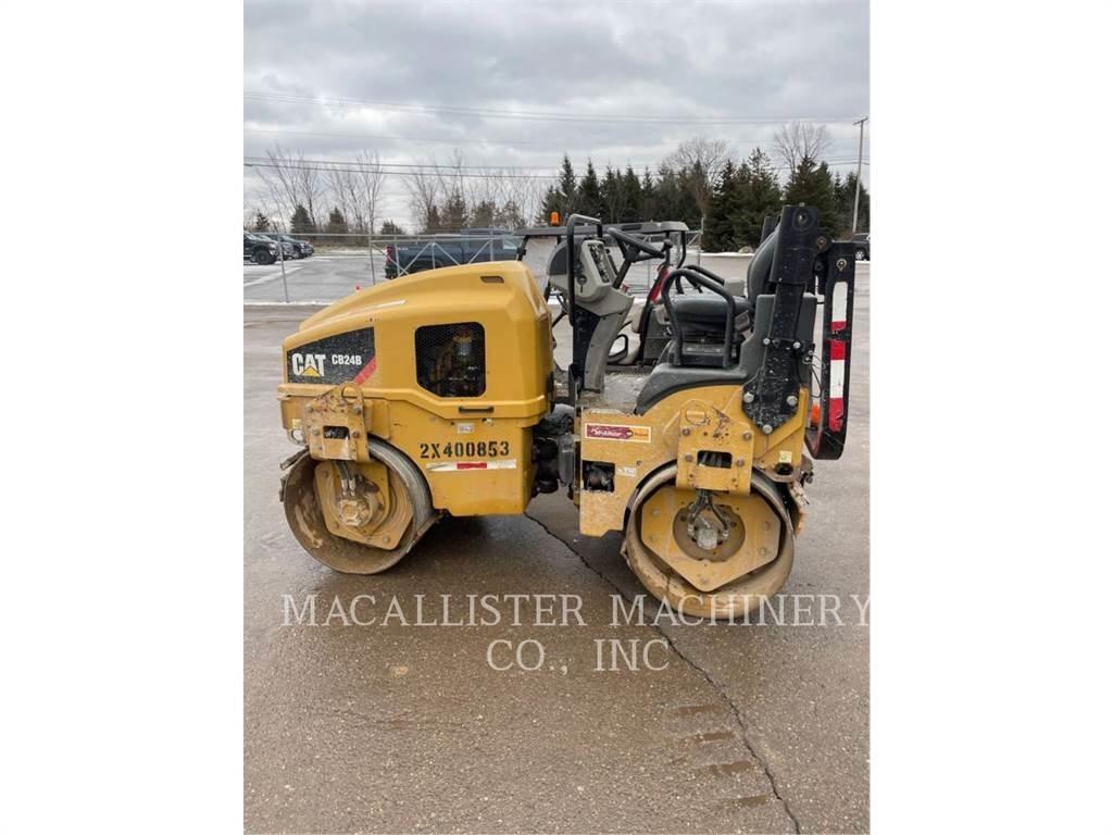 CAT CB24B Tandem Valser